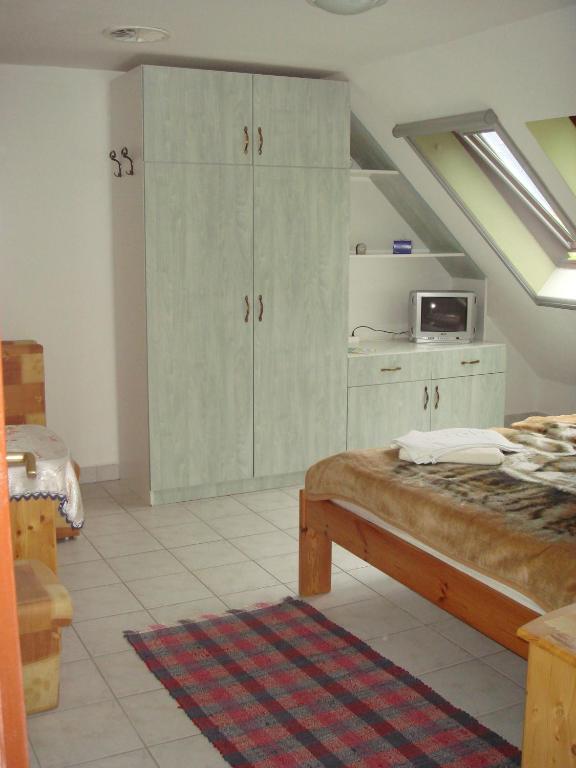 Róza Hotel és Apartmanház Esztergom Habitación foto