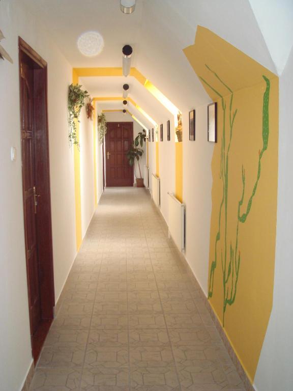 Róza Hotel és Apartmanház Esztergom Exterior foto